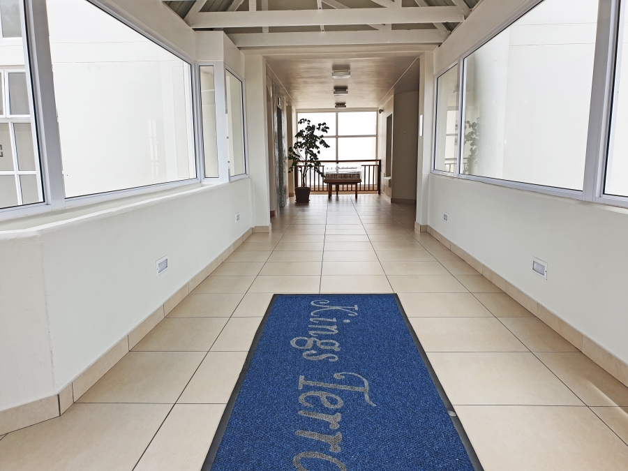 To Let 2 Bedroom Property for Rent in Summerstrand Eastern Cape